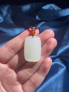 羊脂白玉是什么?揭秘和田玉中的顶级存在